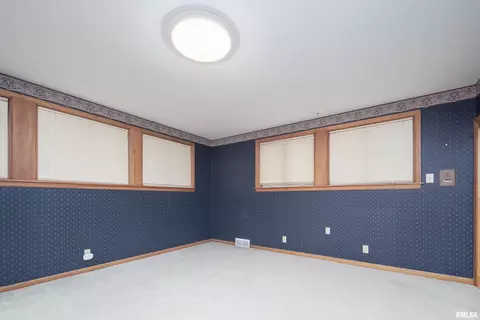2304 14th Ave, Moline, IL 61265 photo 22