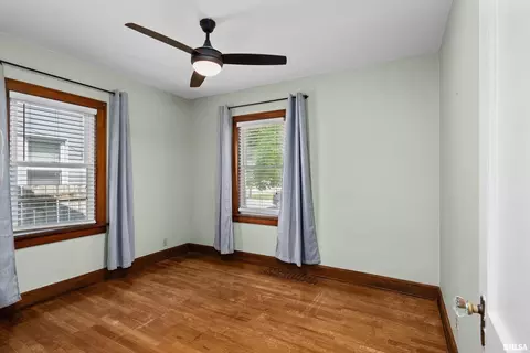 1851 34th St, Moline, IL 61265 photo 15