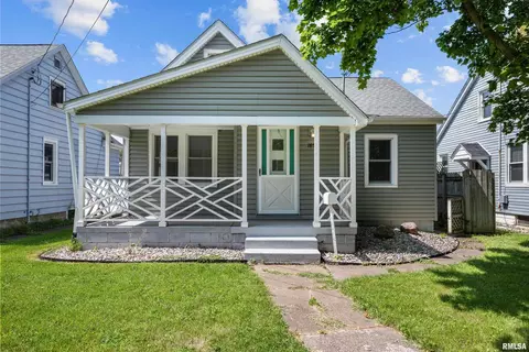1851 34th St, Moline, IL 61265