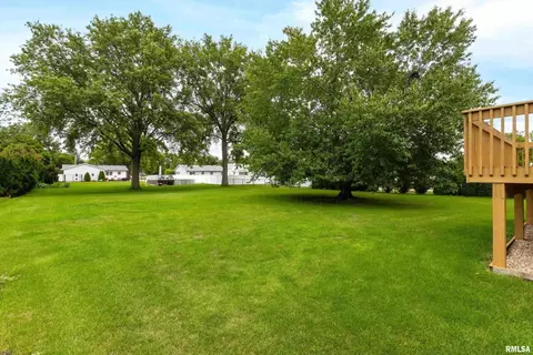 507 E Locust St, Geneseo, IL 61254 photo 37