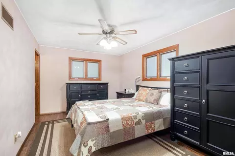 507 E Locust St, Geneseo, IL 61254 photo 14