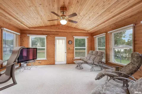 507 E Locust St, Geneseo, IL 61254 photo 12