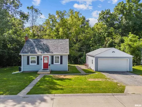5434 10th Ave, Moline, IL 61265