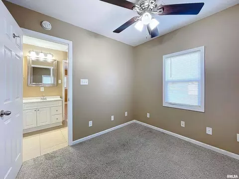 132 E 3rd St, Coal Valley, IL 61240 photo 19