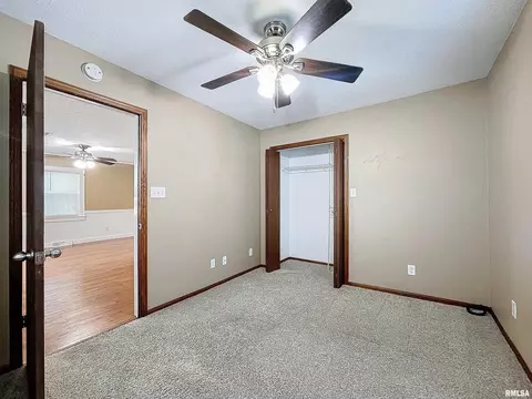 132 E 3rd St, Coal Valley, IL 61240 photo 14