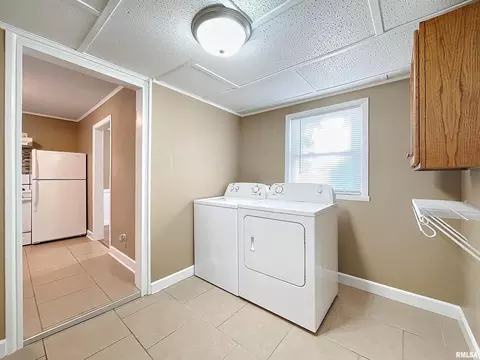 132 E 3rd St, Coal Valley, IL 61240 photo 13