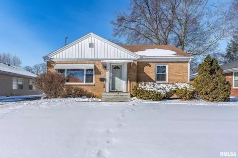 2124 23rd St, Rock Island, IL 61201
