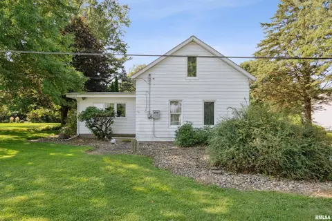 201 W 19th Ave, Coal Valley, IL 61240