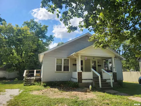 610 S Mcarthur St, Macomb, IL 61455