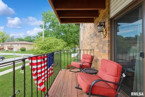 3020 4th St #5, Moline, IL 61265 photo 3