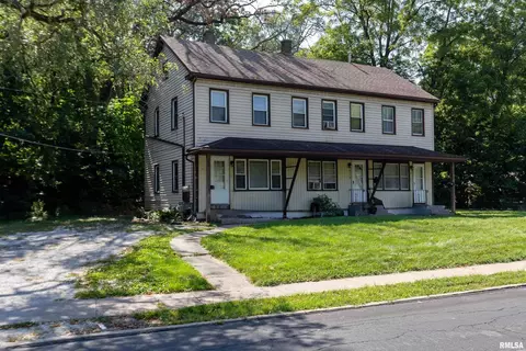 2113 Kirkwood Boulevard Apt 2113 2115 2117 Blvd #2113, 2115, 2117, Davenport, IA 52803