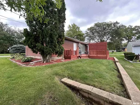 509 Valley View Dr, Silvis, IL 61282 photo 7