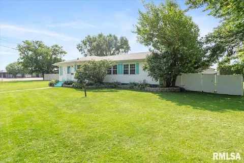 3630 22nd Ave, Moline, IL 61265 photo 2