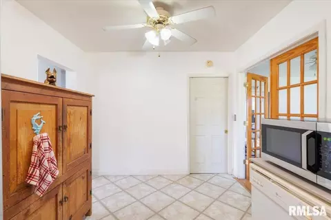 3630 22nd Ave, Moline, IL 61265 photo 22