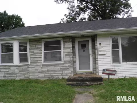3001 15th St, Moline, IL 61265