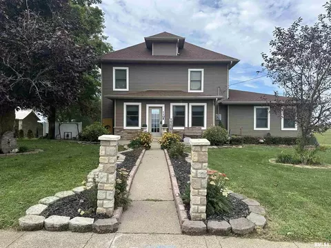 110 E Main St, Springbrook, IA 52075