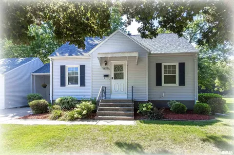 1611 W 34th St, Davenport, IA 52806