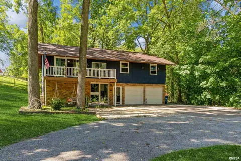 320 5th St S, Princeton, IA 52768