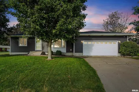 1002 14th Ave, Durant, IA 52747