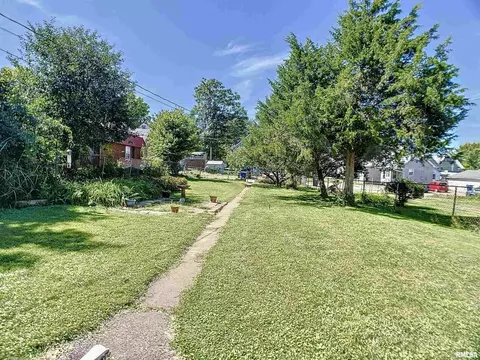 425 10th St, Moline, IL 61265 photo 23