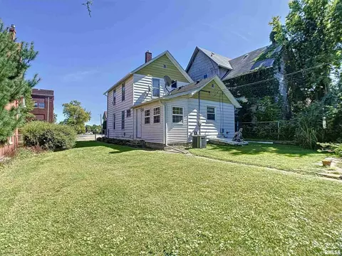 425 10th St, Moline, IL 61265 photo 26