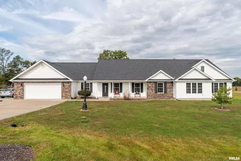 6396 Arbuckle Ln, Marion, IL 62959