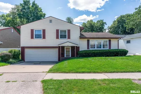 4722 20th Ave, Moline, IL 61265