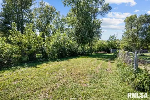 4229 39th St, Moline, IL 61265 photo 19