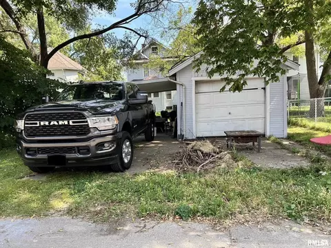 227 38th St, Moline, IL 61265 photo 38