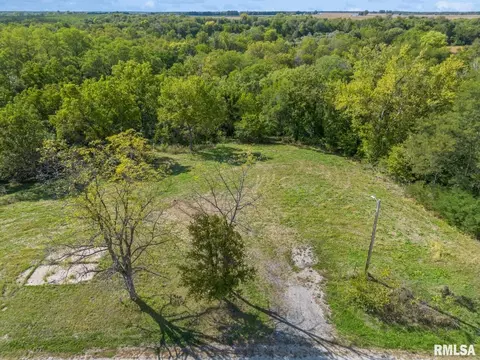866 230th St, Viola, IL 61486 photo 23
