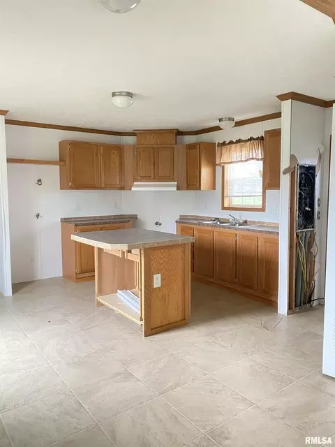 200 S Johnson St, Colp, IL 62921 photo 9