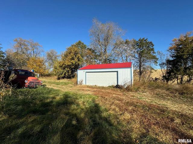 10924 70th St, Olin, IA 52320