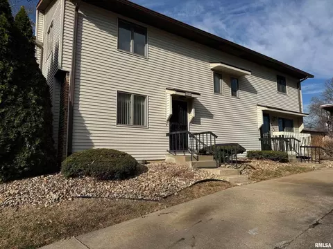 5905 36th Avenue Ct #18, Moline, IL 61265
