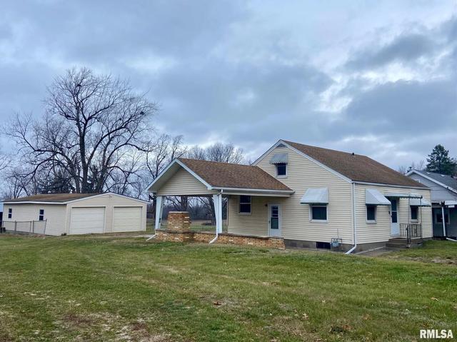 1623 N 24th St, Quincy, IL 62301