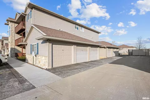 121 E Price St #302, Eldridge, IA 52748 photo 17