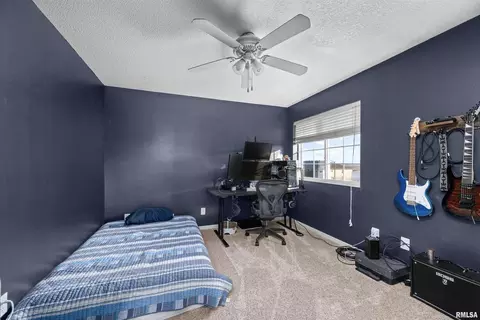 121 E Price St #302, Eldridge, IA 52748 photo 15