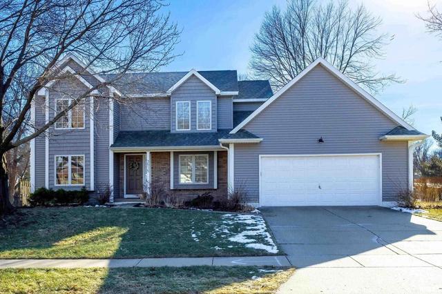 3515 Woodberry Pl, Bettendorf, IA 52722
