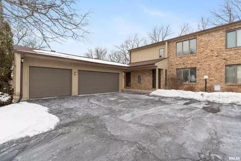 717 51st Ave #717, East Moline, IL 61244