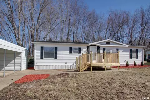 4918 E Paradise Ln, Quincy, IL 62305