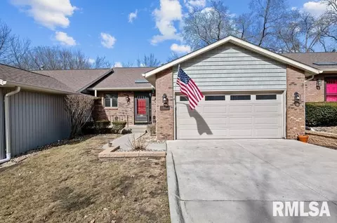 917 23rd Ave #5, East Moline, IL 61244