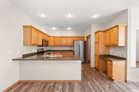 17 Cherry, Hampton, IL 61256 photo 5