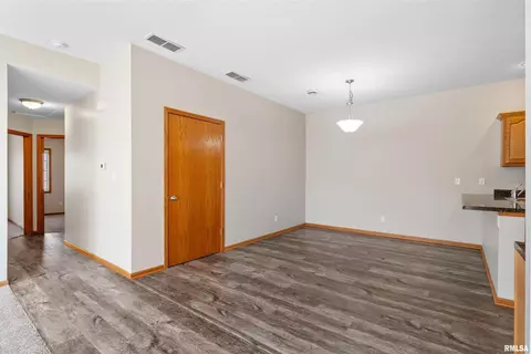 17 Cherry, Hampton, IL 61256 photo 15