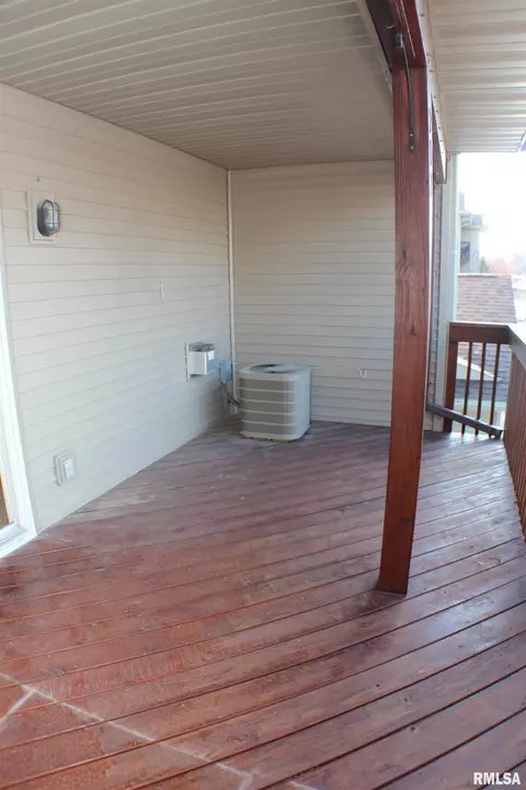 205 E Price St #202, Eldridge, IA 52748 photo 15