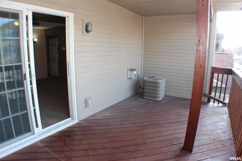 205 E Price St #202, Eldridge, IA 52748 photo 14