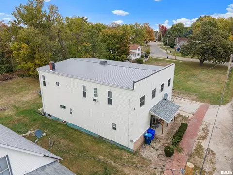 View/Area - 716 W 3rd St, Kewanee, IL 61443 photo 13 of 14
