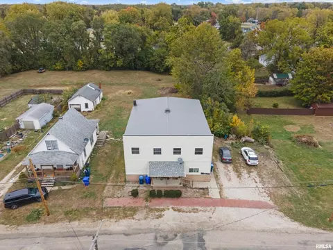 View/Area - 716 W 3rd St, Kewanee, IL 61443 photo 5 of 14