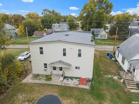 View/Area - 716 W 3rd St, Kewanee, IL 61443 photo 6 of 14