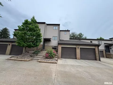 3143 4th St #3143, Moline, IL 61265