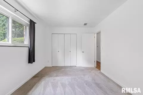3069 4th St #4, Moline, IL 61265 photo 12