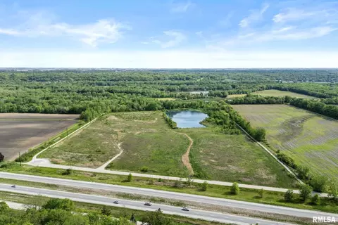 7300 John Deere Rd, Moline, IL 61265 photo 8